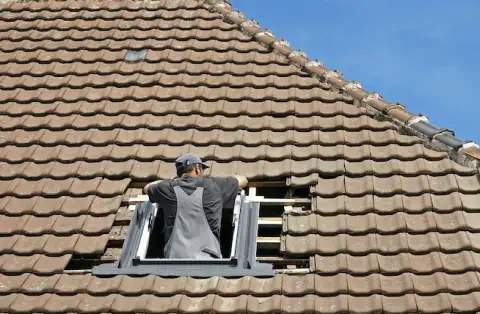 Pose de velux - Saint-Affrique-les-Montagnes